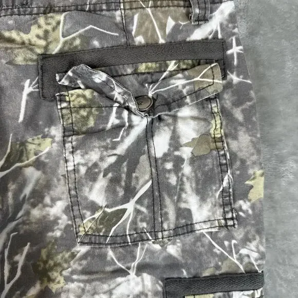 XRAY Jeans Mens Cargo Long Shorts Size 32 Green Camouflage Outdoor - Picture 4 of 7